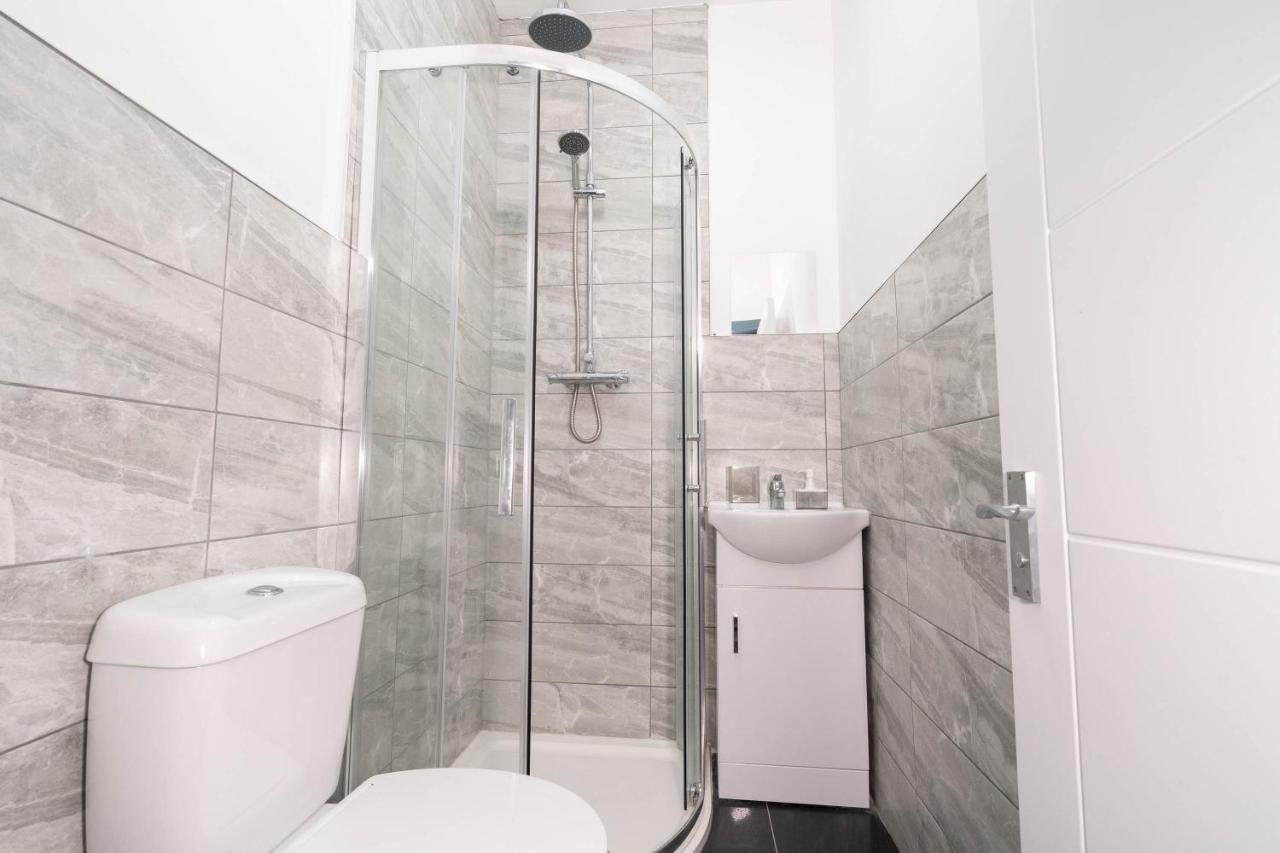 Appartement Chic Studio Oasis, West Midlands! à Birmingham Extérieur photo